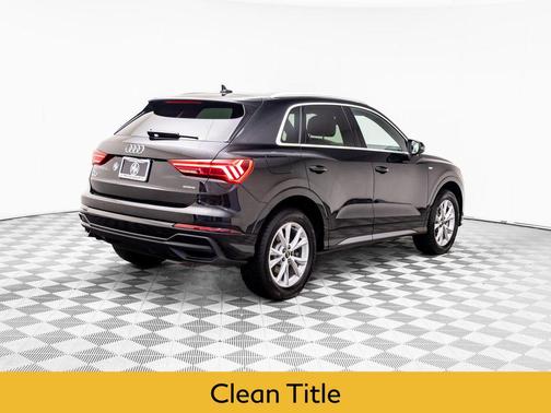 2024 Audi Q3 Premium 45 TFSI S line quattro Tiptronic