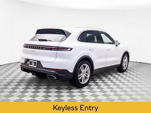 2024 Porsche Cayenne Base
