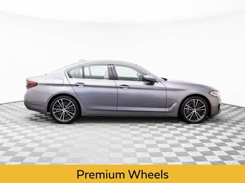 2023 BMW 540 i xDrive