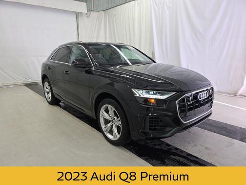 2023 Audi Q8 55 Premium