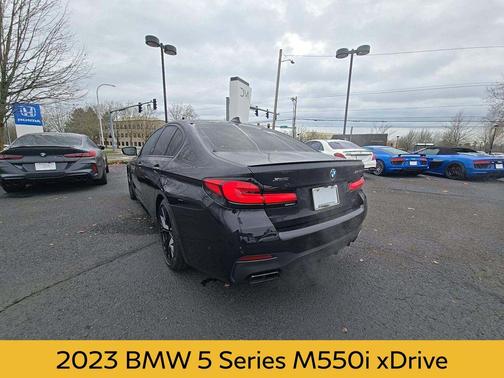 2023 BMW M550 i Xdrive