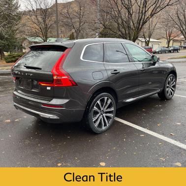 2023 Volvo XC60 Recharge Plug-In Hybrid T8 Ultimate Bright Theme