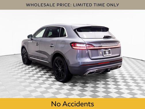 2021 Lincoln Nautilus Reserve