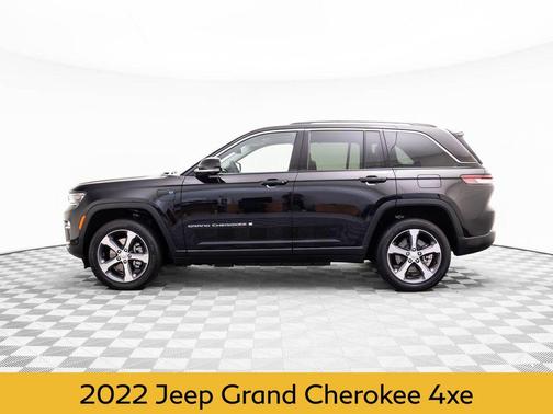 2022 Jeep Grand Cherokee 4xe Base