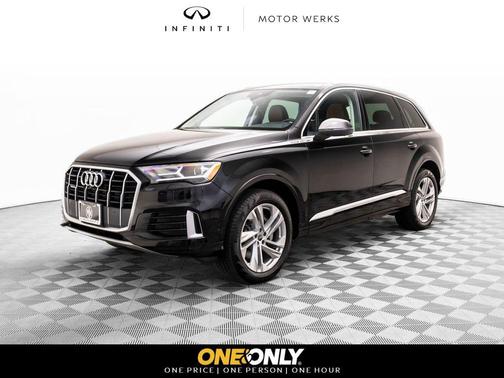 2023 Audi Q7 55 Premium
