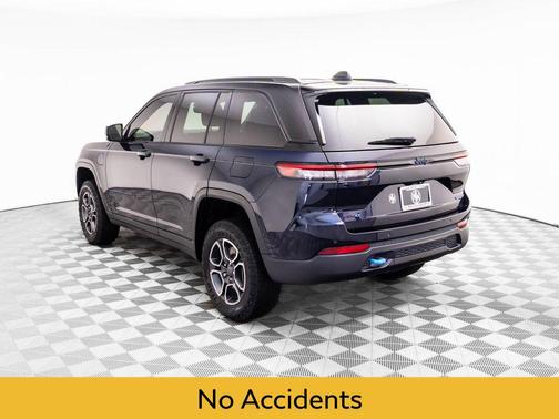 2022 Jeep Grand Cherokee 4xe Trailhawk
