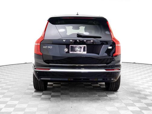 2024 Volvo XC90 Recharge Plug-In Hybrid T8 Plus 6-Seater