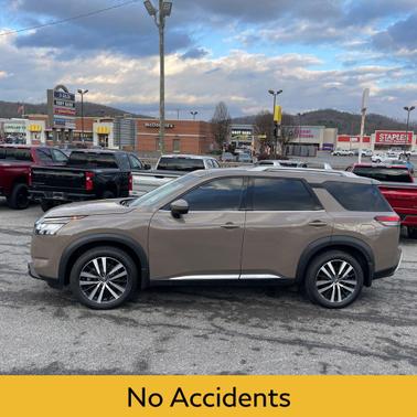 2024 Nissan Pathfinder Platinum