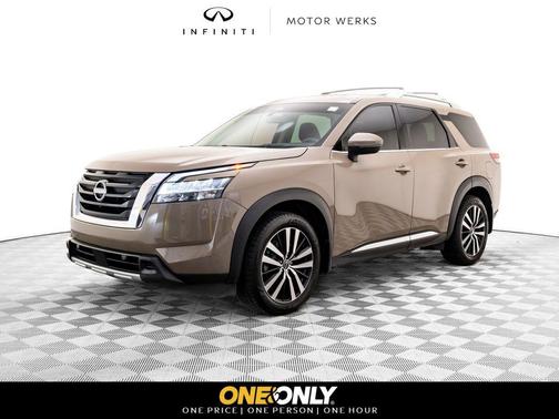 2024 Nissan Pathfinder Platinum