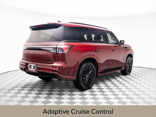 2025 INFINITI QX80 SENSORY AWD