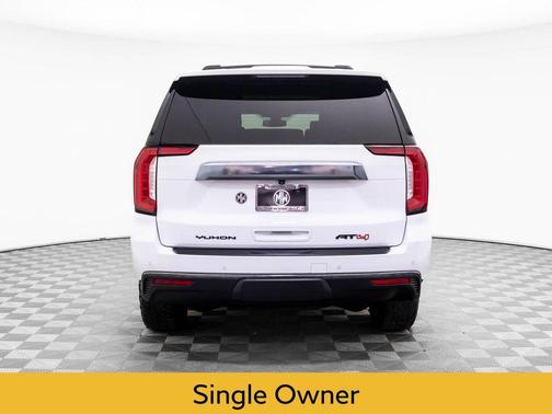 2021 GMC Yukon 4WD AT4