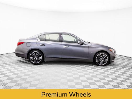 2015 INFINITI Q50 Premium