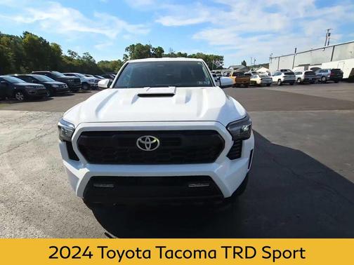 2024 Toyota Tacoma TRD Sport