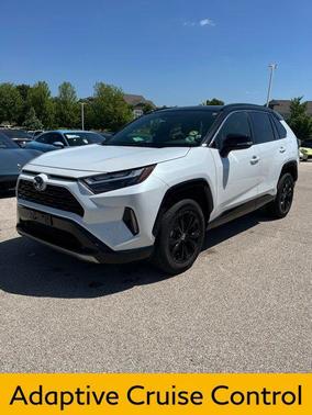 2023 Toyota RAV4 Hybrid SE