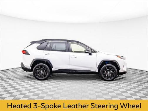 2023 Toyota RAV4 Hybrid SE
