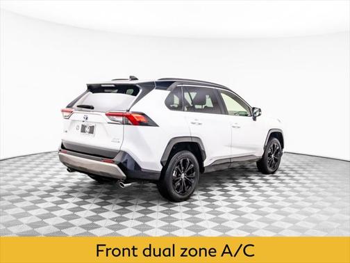 2023 Toyota RAV4 Hybrid SE