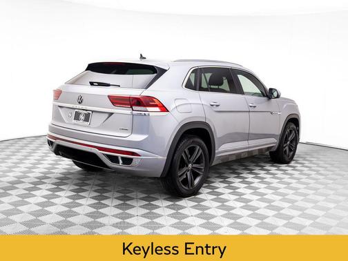 2022 Volkswagen Atlas Cross Sport 2.0T SEL