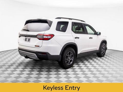 2023 Honda Pilot AWD TrailSport