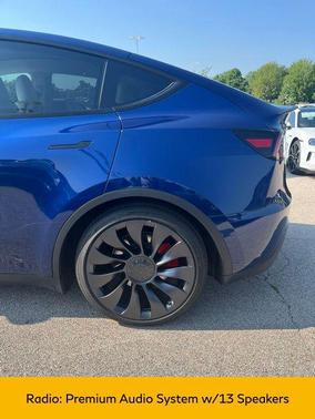 2024 Tesla Model Y Performance Dual Motor All-Wheel Drive