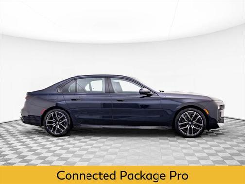 2023 BMW 760 i xDrive