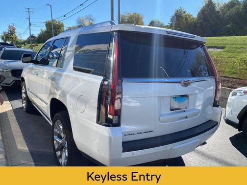 2018 Cadillac Escalade Premium Luxury
