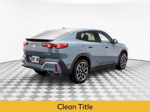 2025 BMW X2 xDrive28i