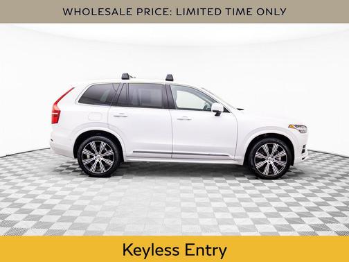 2024 Volvo XC90 Recharge Plug-In Hybrid T8 Plus Bright Theme 7-Seater