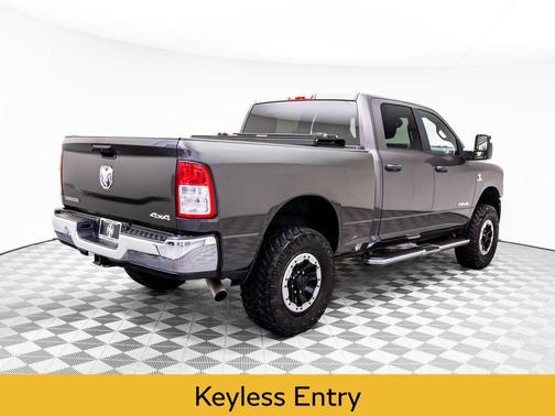 2023 RAM 2500 Big Horn Crew Cab 4x4 6'4' Box