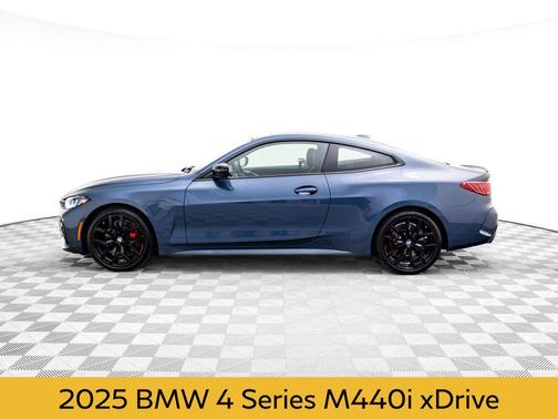2025 BMW M440 i xDrive