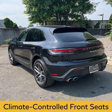 2023 Porsche Macan Base