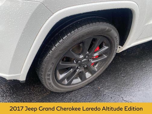2017 Jeep Grand Cherokee Altitude