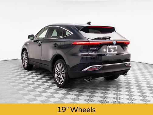 2021 Toyota Venza XLE