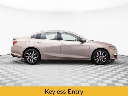 2025 Chevrolet Malibu FWD RS