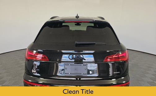 2022 Audi Q5 e 55 S line Prestige