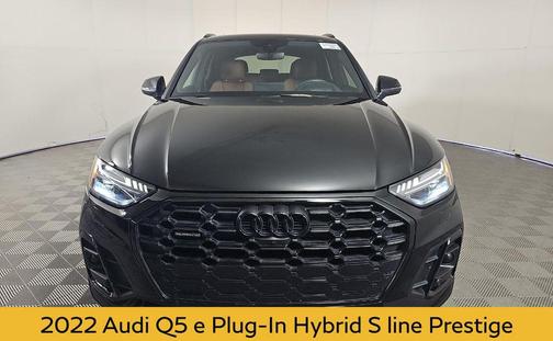 2022 Audi Q5 e 55 S line Prestige