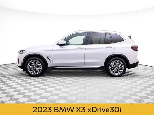 Mineral White Metallic 2023 BMW X3 xDrive30i