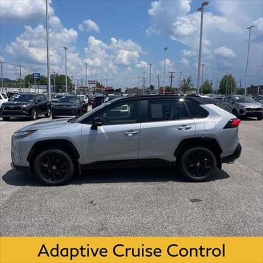 2023 Toyota RAV4 Hybrid SE