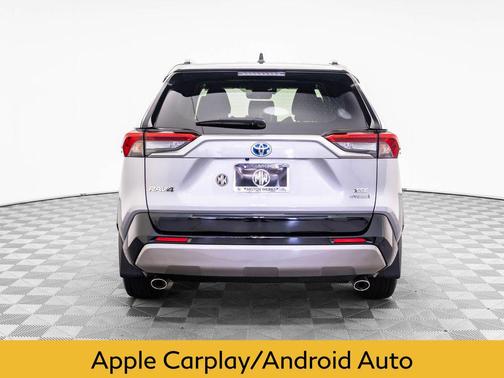 2023 Toyota RAV4 Hybrid SE