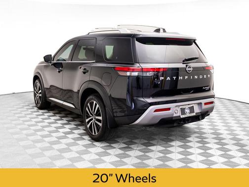 2023 Nissan Pathfinder Platinum 4WD
