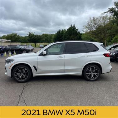 2021 BMW X5 M50i