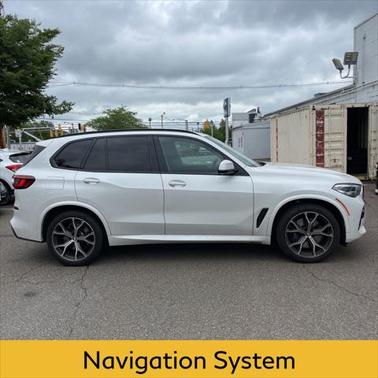 2021 BMW X5 M50i
