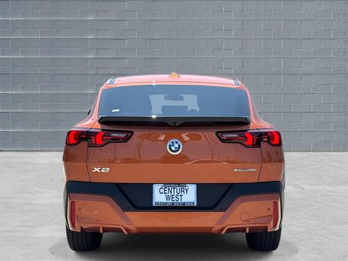 2025 BMW X2 xDrive28i