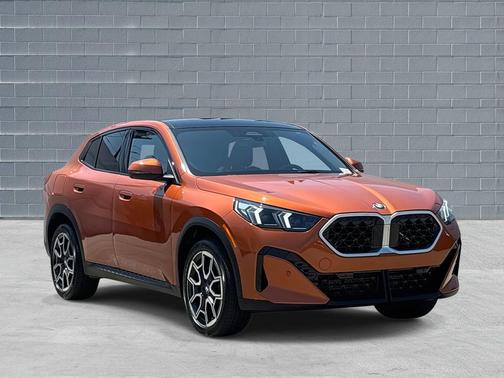 2025 BMW X2 xDrive28i