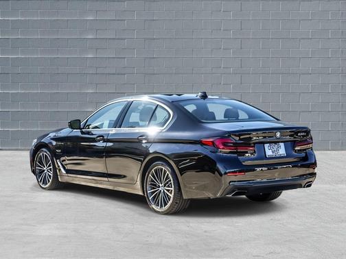 2023 BMW 530e Base