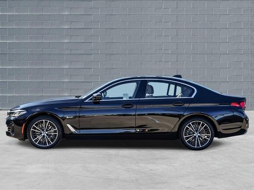 2023 BMW 530e Base