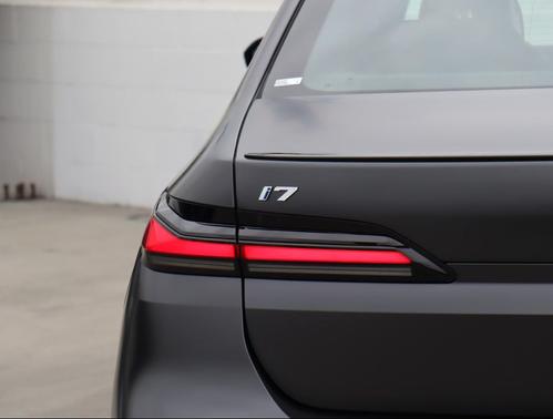 2026 BMW i7 eDrive50
