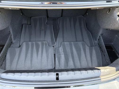 Black Sapphire Metallic 2023 BMW M440 i