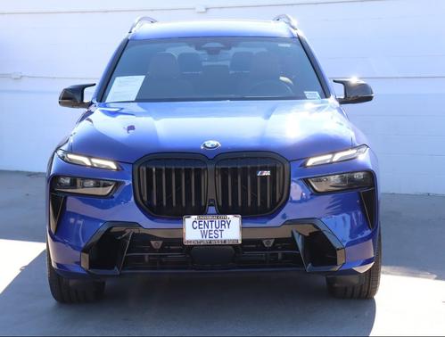2025 BMW X7 M60i