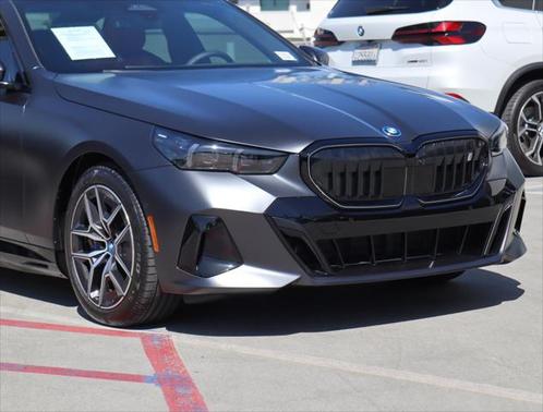 2025 BMW i5 xDrive40