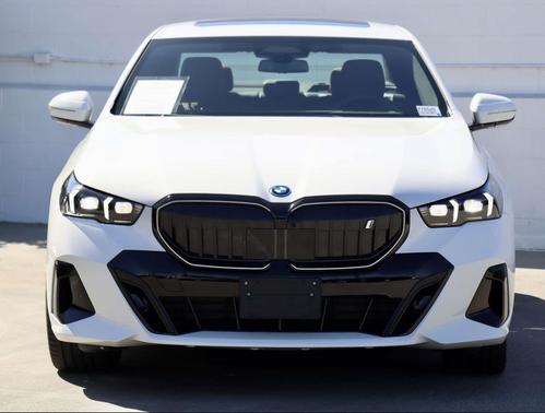 2025 BMW i5 xDrive40